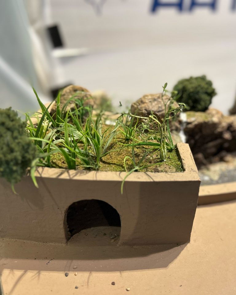 Model of ECHO's upper river exhibit with new plans, rock work, habitat